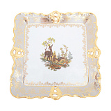 Блюдо на ножке Queen's Crown Aristokrat Охота бежевая 32*32 см